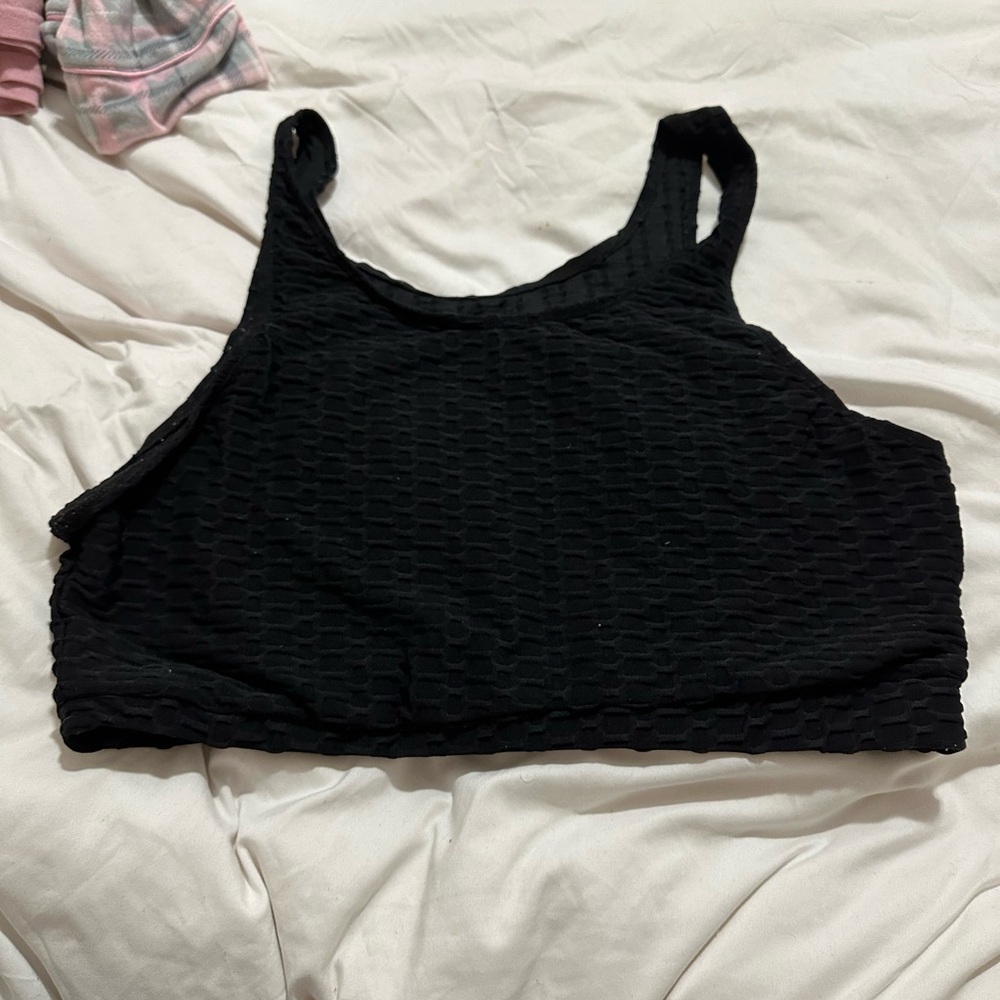 SHEIN Black Textured sports bra